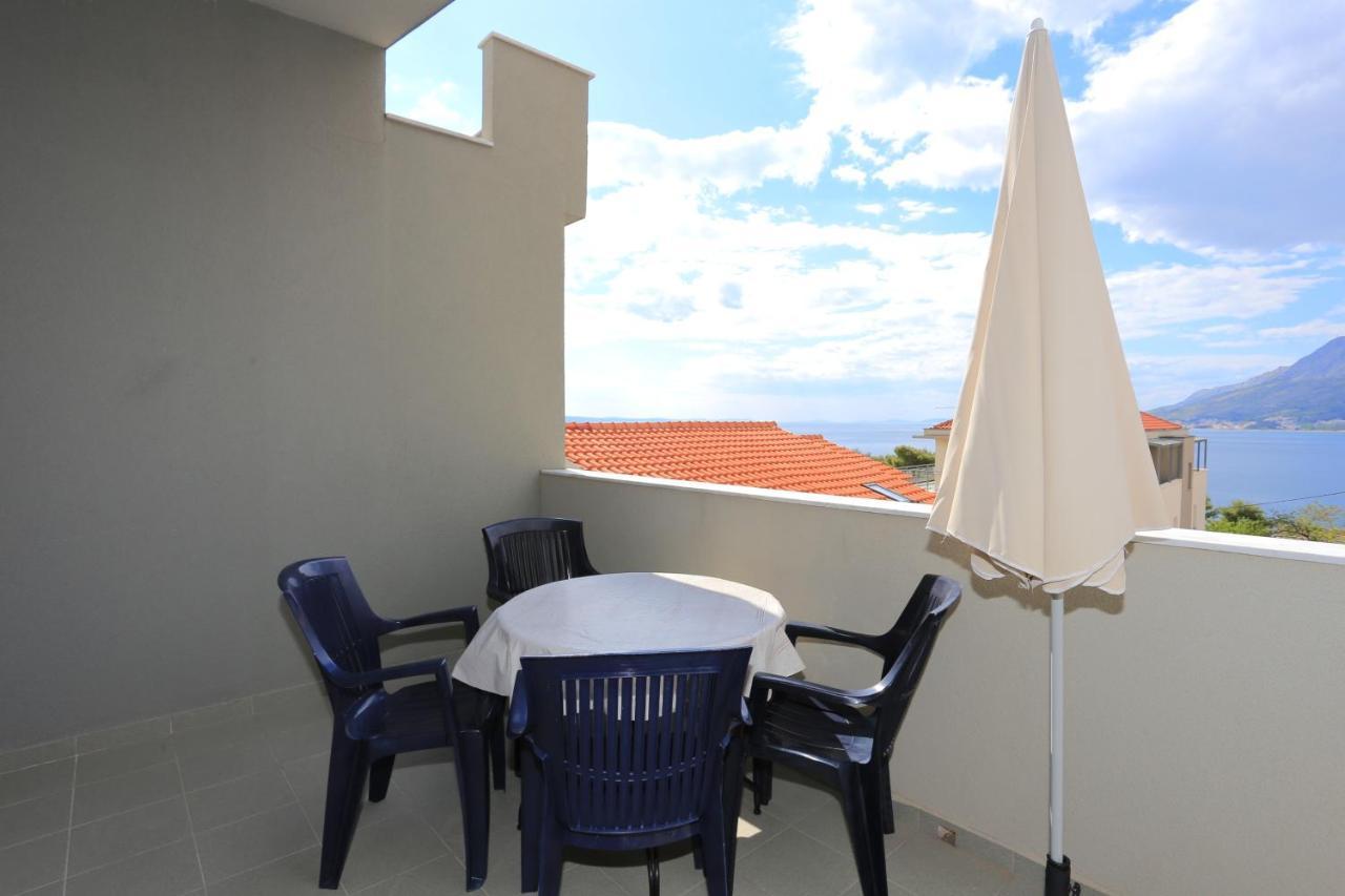 Apartments By The Sea Nemira, Omis - 17039 Tice Exterior foto