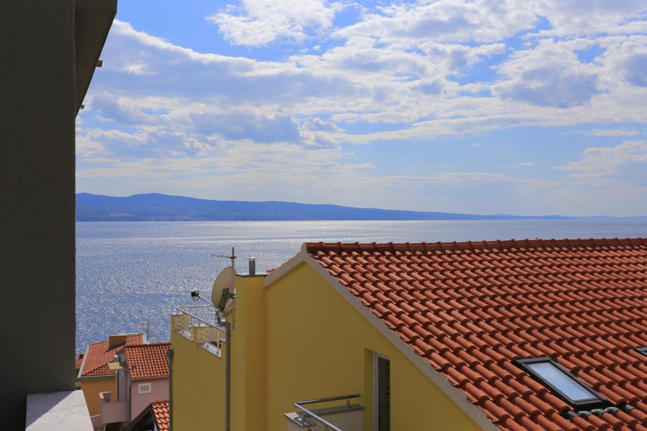Apartments By The Sea Nemira, Omis - 17039 Tice Exterior foto